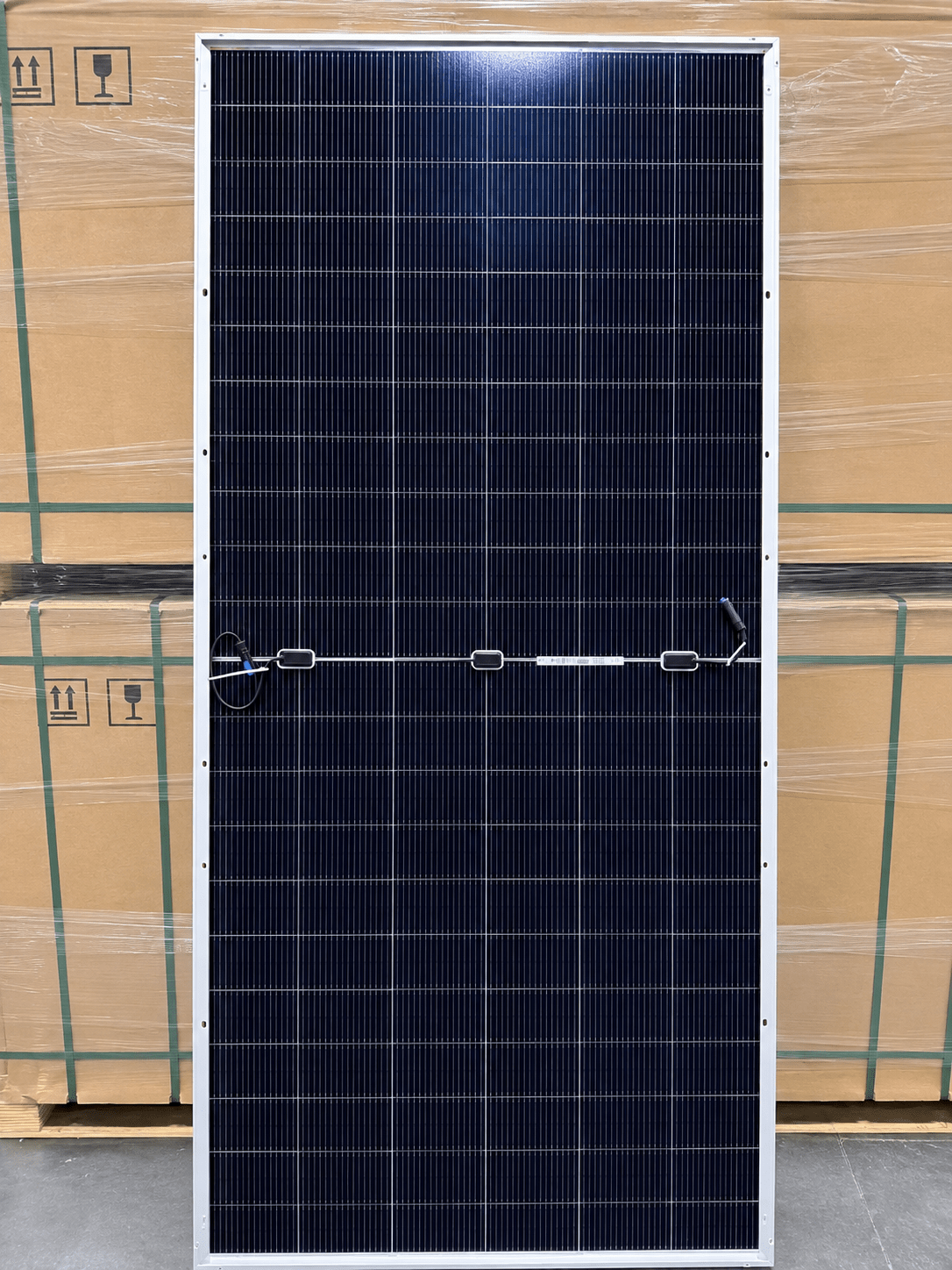 JA Solar 620w Bifacial Solar Panel - Image 4